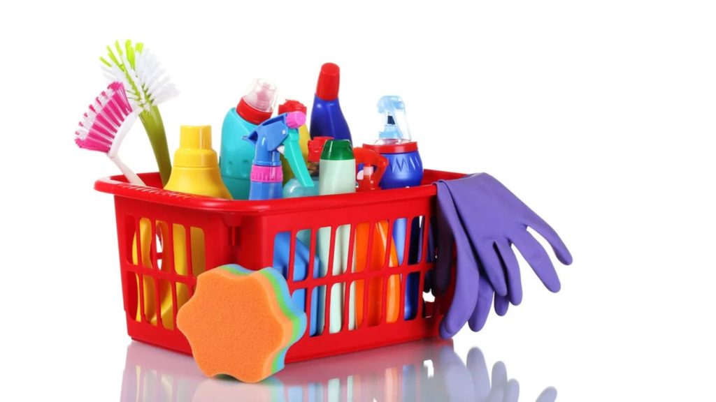 Безпечні засоби для прибирання: обираємо екологічну побутову хімію для дому