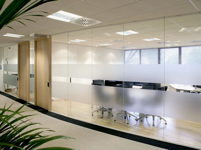 перегородки зі скла